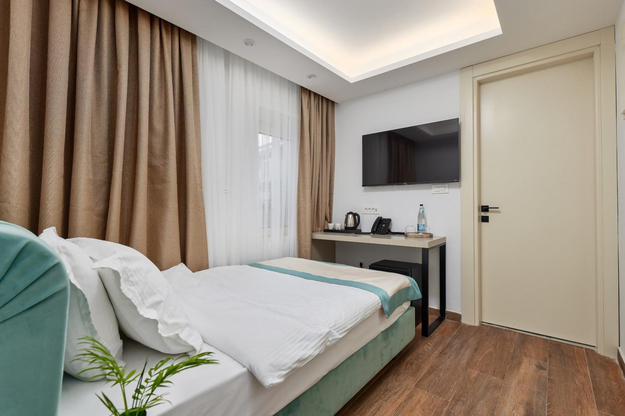 Hotel Splendido Bay Tivat Eksteriør billede